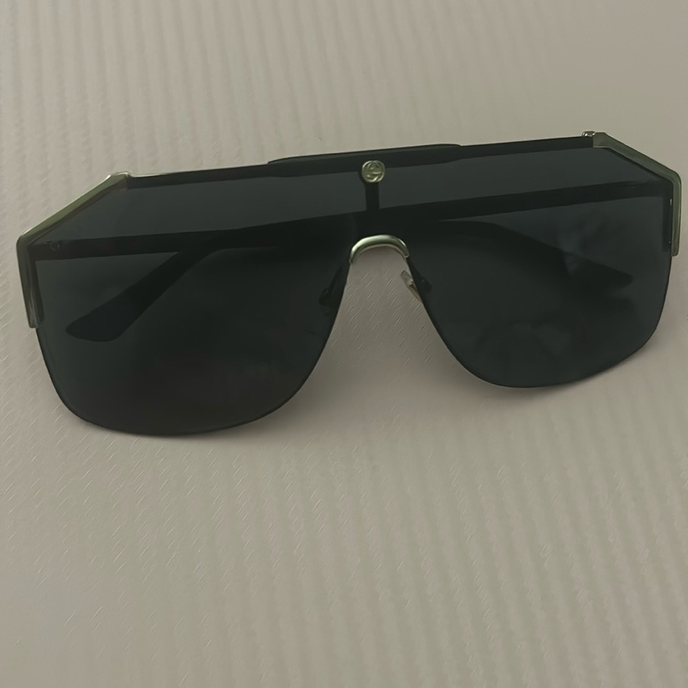 Authentic Gucci men classes - Picture 2 of 6